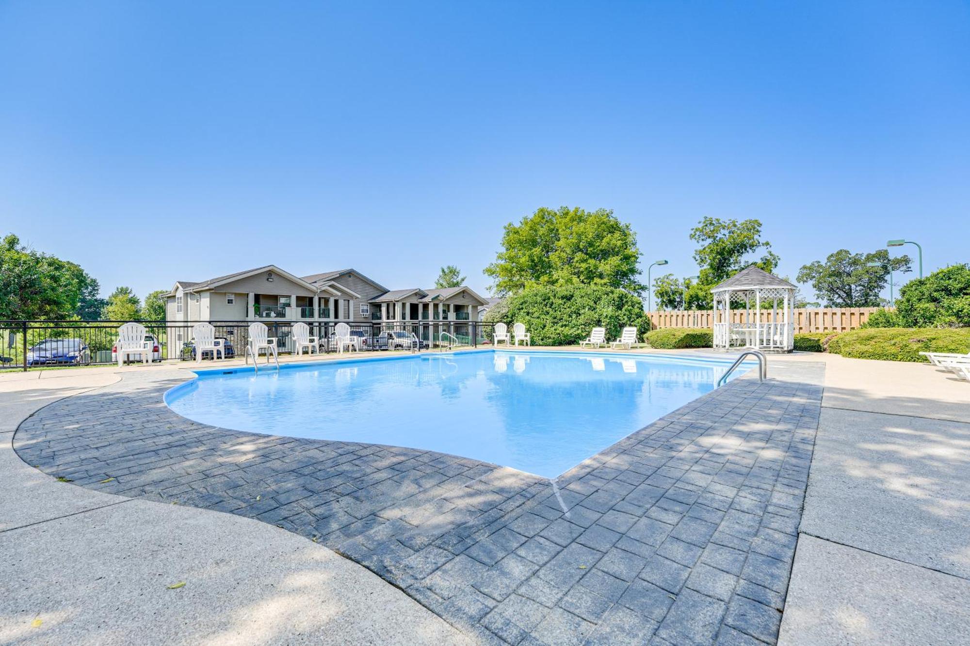 Ground-Floor Branson Condo With Community Perks Eksteriør billede