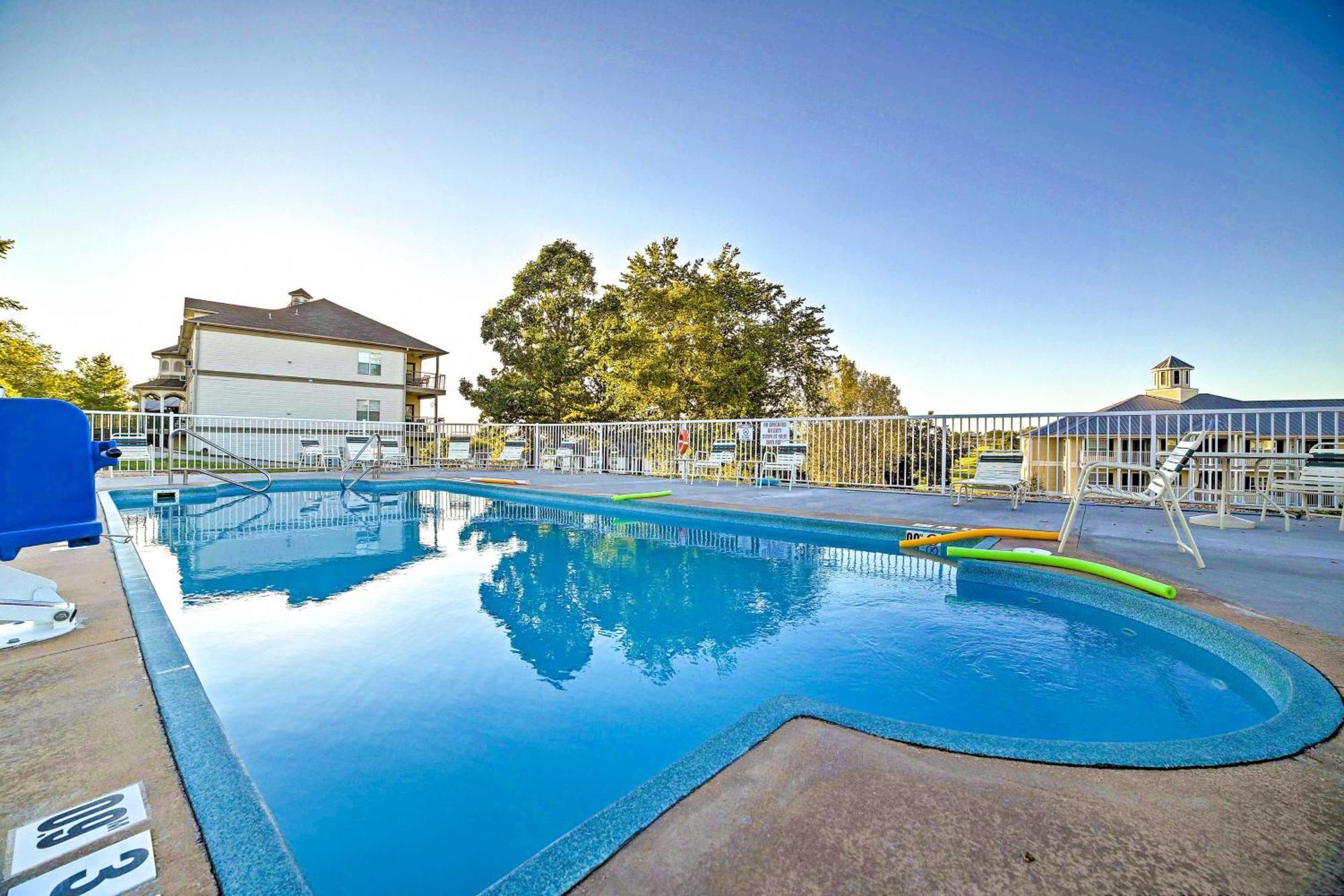 Ground-Floor Branson Condo With Community Perks Eksteriør billede